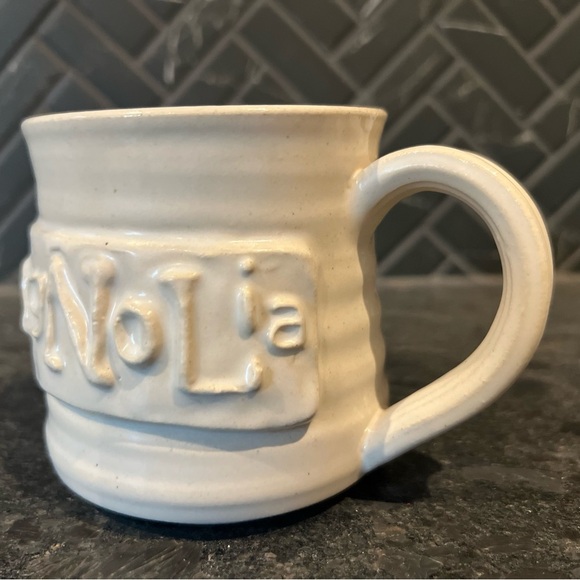 Black Oak Art Magnolia Pottery Mug – Waco Texas Handmade Magnolia Home Artisan - Picture 2 of 7